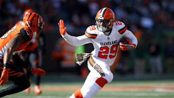CINCINNATI, OH - NOVEMBER 26: Duke Johnson Jr. #29 of the Cleveland Browns runs the ball during a game against the Cincinnati Bengals at Paul Brown Stadium on November 26, 2017 in Cincinnati, Ohio. The Bengals won 30-16. (Photo by Joe Robbins/Getty Images)