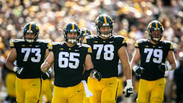 Iowa center Tyler Linderbaum (65).