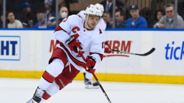 Should the Edmonton Oilers go after Max Domi??. Mandatory Credit: Dennis Schneidler-USA TODAY Sports