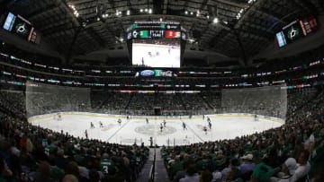 DALLAS, TX - OCTOBER 13: A general view of play between the Anaheim Ducks and the Dallas Stars during opening night of the 2016-2017 season at American Airlines Center on October 13, 2016 in Dallas, Texas. (Photo by Ronald Martinez/Getty Images)
