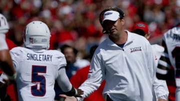 MADISON, WI - SEPTEMBER 09: Head coach Lane Kiffin of the Florida Atlantic Owls congratulates Devin Singletary #5 after scoring a touchdown in the second quarter against the Wisconsin Badgers at Camp Randall Stadium on September 9, 2017 in Madison, Wisconsin. (Photo by Dylan Buell/Getty Images)