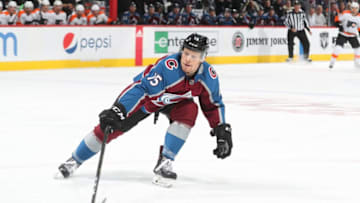 DENVER, CO - OCTOBER 06: Sheldon Dries #15 of the Colorado Avalanche skates against the Philadelphia Flyers at the Pepsi Center on October 6, 2018 in Denver, Colorado. The Avalanche defeated the Flyers 5-2. (Photo by Michael Martin/NHLI via Getty Images)"n"n