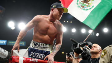 LAS VEGAS, NEVADA - NOVEMBER 02: Canelo Alvarez celebrates his victory over Sergey Kovalev after their WBO light heavyweight title fight at MGM Grand Garden Arena on November 2, 2019 in Las Vegas, Nevada. Alvarez won with an 11th-round knockout. (Photo by Steve Marcus/Getty Images)