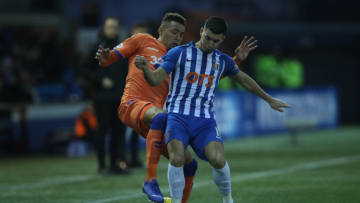KILMARNOCK, SCOTLAND - FEBRUARY 09: James Tavernier of Rangers vies with Jordan Jones of Kilmarnock during the Scottish Cup 5th Round match between Kilmarnock and Rangers at Rugby Park on February 9, 2019 in Kilmarnock, Scotland. (Photo by Ian MacNicol/Getty Images)