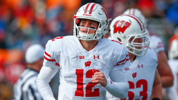 CHAMPAIGN, IL - OCTOBER 28: Alex Hornibrook