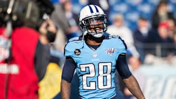NASHVILLE, TN - DECEMBER 29: Chris Johnson #28 of the Tennessee Titans warms up before a game against the Houston Texans at LP Field on December 29, 2013 in Nashville, Tennessee. The Titans defeated the Texans 16-10. (Photo by Wesley Hitt/Getty Images)