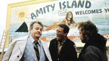 Kino. Der Weisse Hai, Jaws, Der Weisse Hai, Jaws, Quint (Robert Shaw), Brody (Roy Scheider), Hooper (Richard Dreyfuss) , 1974. (Photo by FilmPublicityArchive/United Archives via Getty Images)