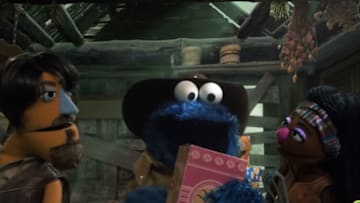 The Walking Gingerbread - a spoof of The Walking Dead, Sesame Street - PBS