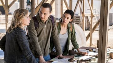 Kim Dickens as Madison Clark, Frank Dillane as Nick Clark, Danay Garcia as Luciana - Fear the Walking Dead _ Season 4, Episode 4 - Photo Credit: Richard Foreman, Jr/AMC
