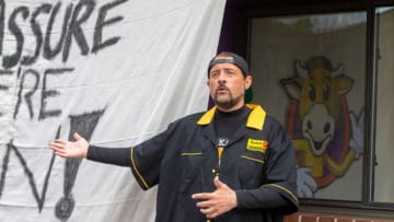 Kevin Smith speaks to fans during the grand opening of his pop-up Mooby's restaurant in Red Bank, NJ Wednesday, September 8, 2021.Moo18