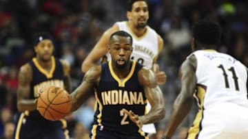 Jan 8, 2016; New Orleans, LA, USA; Indiana Pacers guard Rodney Stuckey (2) drives down the court during the second half of the game against the New Orleans Pelicans at the Smoothie King Center. The Pacers won 91-86. Mandatory Credit: Matt Bush-USA TODAY Sports