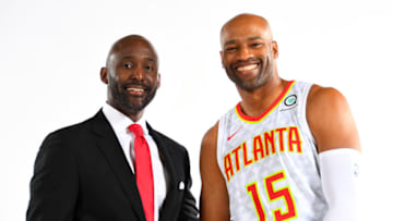 Head Coach Lloyd Pierce, and Vince Carter #15 of the Atlanta Hawks (Photo by Kevin Liles/NBAE via Getty Images)