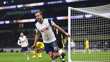 LONDON, ENGLAND - JANUARY 13: Harry Kane of Tottenham Hotspur celebrates after scoring the first goal during the Premier League match between Tottenham Hotspur and Fulham at Tottenham Hotspur Stadium on January 13, 2021 in London, England. Sporting stadiums around England remain under strict restrictions due to the Coronavirus Pandemic as Government social distancing laws prohibit fans inside venues resulting in games being played behind closed doors. (Photo by Shaun Botterill/Getty Images)