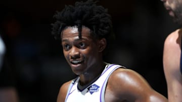 MEMPHIS, TN - NOVEMBER 16: De'Aaron Fox #5 of the Sacramento Kings looks on during the game against the Memphis Grizzlies on November 16, 2018 at FedExForum in Memphis, Tennessee. NOTE TO USER: User expressly acknowledges and agrees that, by downloading and or using this photograph, User is consenting to the terms and conditions of the Getty Images License Agreement. Mandatory Copyright Notice: Copyright 2018 NBAE (Photo by Joe Murphy/NBAE via Getty Images)
