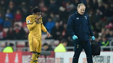 SUNDERLAND, ENGLAND - JANUARY 31: Danny Rose of Tottenham Hotspur leaves the field injured during the Premier League match between Sunderland and Tottenham Hotspur at Stadium of Light on January 31, 2017 in Sunderland, England. (Photo by Laurence Griffiths/Getty Images)