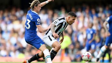 LONDON, ENGLAND - MAY 28: Bruno Guimaraes of Newcastle United is challenged by Conor Gallagher of Chelsea during the Premier League match between Chelsea FC and Newcastle United at Stamford Bridge on May 28, 2023 in London, England. (Photo by Alex Davidson/Getty Images)