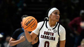 South Carolina basketball newcomer Te-Hina Paopao had a nice debut in garnet and black. Mandatory Credit: Stephane Mantey/Presse Sports via USA TODAY Sports