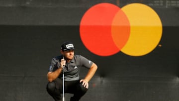 ORLANDO, FLORIDA - MARCH 06: Tyrrell Hatton of England lines up a putt on the ninth green during the second round of the Arnold Palmer Invitational Presented by MasterCard at the Bay Hill Club and Lodge on March 06, 2020 in Orlando, Florida. (Photo by Kevin C. Cox/Getty Images)