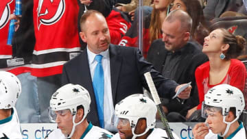 NEWARK, NJ - OCTOBER 16: Head coach Peter DeBoer of the San Jose Sharks gives instructions during the game against the New Jersey Devils at the Prudential Center on October 16, 2015 in Newark, New Jersey. (Photo by Andy Marlin/NHLI via Getty Images)