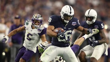 GLENDALE, AZ - DECEMBER 30: Running back Saquon Barkley