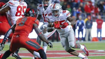 Oct 24, 2015; Piscataway, NJ, USA; Ohio State Buckeyes running back Bri'onte Dunn (25) sees action during the fourth quarter against the Rutgers Scarlet Knights at High Points Solutions Stadium. Mandatory Credit: Jim O'Connor-USA TODAY Sports