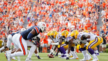 AUBURN, AL - SEPTEMBER 15: The LSU Tigers offense lines up against the Auburn Tigers defense at Jordan-Hare Stadium on September 15, 2018 in Auburn, Alabama. (Photo by Kevin C. Cox/Getty Images)