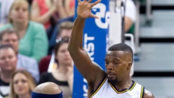 Apr 11, 2016; Salt Lake City, UT, USA; Utah Jazz guard Shelvin Mack (8) defends against Dallas Mavericks guard Deron Williams (8) during the second half at Vivint Smart Home Arena. Dallas won 101-92. Mandatory Credit: Russ Isabella-USA TODAY Sports