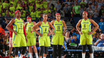ROSEMONT, IL - JULY 12: The Dallas Wings look down court against the Chicago Sky on July 12, 2017 at Allstate Arena in Rosemont, IL. NOTE TO USER: User expressly acknowledges and agrees that, by downloading and/or using this Photograph, user is consenting to the terms and conditions of the Getty Images License Agreement. Mandatory Copyright Notice: Copyright 2017 NBAE (Photo by Gary Dineen/NBAE via Getty Images)