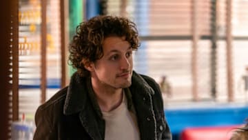 Roswell, New Mexico -- “Killing Me Softly With His Song" -- Image Number: ROS305a_0901r.jpg -- Pictured (L-R): Michael Vlamis as Michael Guerin -- Photo: John Golden Britt/The CW -- © 2021 The CW Network, LLC. All rights reserved.