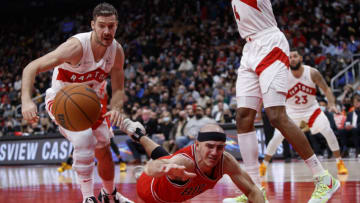 Goran Dragic, Alex Caruso, Chicago Bulls (Photo by Cole Burston/Getty Images)