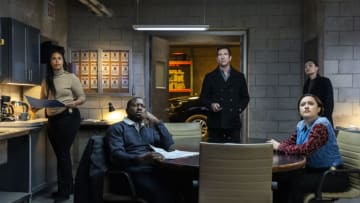 “False Flag” – The team is thrown for a loop when they discover that the abductor of a disgraced state police detective is connected to someone from a recent case, on the CBS Original series FBI: MOST WANTED, Tuesday, Jan. 10 (10:00-11:00 PM, ET/PT) on the CBS Television Network, and available to stream live and on demand on Paramount+. Pictured (L-R): Roxy Sternberg as Special Agent Sheryll Barnes, Edwin Hodge as Special Agent Ray Cannon, Dylan McDermott as Supervisory Special Agent Remy Scott, Keisha Castle-Hughes as Special Agent Hana Gibson, and Alexa Davalos as Special Agent Kristin Gaines. Photo: Mark Schäfer/CBS ©2022 CBS Broadcasting, Inc. All Rights Reserved.