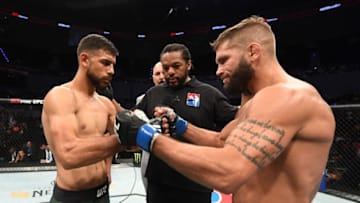 MEXICO CITY, MEXICO - SEPTEMBER 21: (L-R) Yair Rodriguez of Mexico and Jeremy Stephens touch gloves prior to their featherweight bout during the UFC Fight Night event on September 21, 2019 in Mexico City, Mexico. (Photo by Josh Hedges/Zuffa LLC/Zuffa LLC via Getty Images)