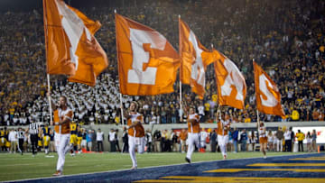 BERKELEY, CA - SEPTEMBER 17: The Texas Longhorns celebrate a touchdown against the California Golden Bears in the first quarter on September 17, 2016 at California Memorial Stadium in Berkeley, California. Cal won 50-43. (Photo by Brian Bahr/Getty Images) *** Local Caption ***