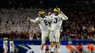 MIAMI GARDENS, FL - DECEMBER 30: Wilton Speight
