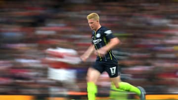LONDON, ENGLAND - AUGUST 12: Kevin De Bruyne of Manchester City in action during the Premier League match between Arsenal FC and Manchester City at Emirates Stadium on August 12, 2018 in London, United Kingdom. (Photo by Michael Regan/Getty Images)