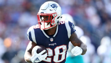 FOXBOROUGH, MA - SEPTEMBER 30: James White #28 of the New England Patriots runs the ball against the Miami Dolphins at Gillette Stadium on September 30, 2018 in Foxborough, Massachusetts. (Photo by Maddie Meyer/Getty Images)
