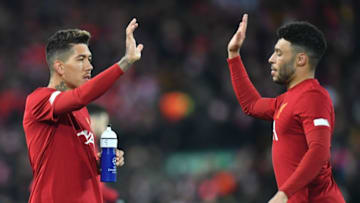 Liverpool, Roberto Firmino and Alex Oxlade-Chamberlain. (Photo by PAUL ELLIS/AFP via Getty Images)