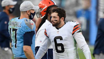 Tennessee Titans quarterback Ryan Tannehill (17) and Cleveland Browns quarterback Baker Mayfield (6) meet after the Browns’ win at Nissan Stadium Sunday, Dec. 6, 2020 in Nashville, Tenn.Aab1758
