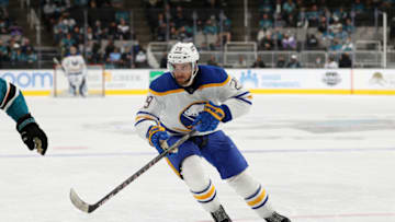 SAN JOSE, CALIFORNIA - NOVEMBER 02: Vinnie Hinostroza #29 of the Buffalo Sabres in action against the San Jose Sharks at SAP Center on November 02, 2021 in San Jose, California. (Photo by Ezra Shaw/Getty Images)
