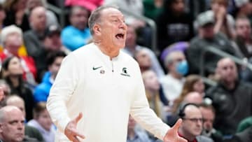 Mar 19, 2023; Columbus, Ohio, USA; Michigan State Spartans head coach Tom Izzo yells to his team during the second round of the NCAA men’s basketball tournament against the Marquette Golden Eagles at Nationwide Arena. Mandatory Credit: Adam Cairns-The Columbus DispatchBasketball Ncaa Men S Basketball Tournament Round 2