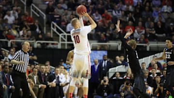 SAN JOSE, CA - MARCH 23: Lauri Markkanen #10 of the Arizona Wildcats shoots against the Xavier Musketeers during the 2017 NCAA Men's Basketball Tournament West Regional at SAP Center on March 23, 2017 in San Jose, California. (Photo by Ezra Shaw/Getty Images)
