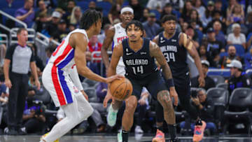 Orlando Magic guard Gary Harris (14) defends Detroit Pistons guard Jaden Ivey Credit: Mike Watters-USA TODAY Sports