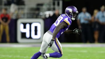MINNEAPOLIS, MN - AUGUST 27: Jack Tocho #39 of the Minnesota Vikings takes off from the line of scrimmage against the San Francisco 49ers in the preseason game on August 27, 2017 at U.S. Bank Stadium in Minneapolis, Minnesota. The Vikings defeated the 49ers 32-31. (Photo by Hannah Foslien/Getty Images)