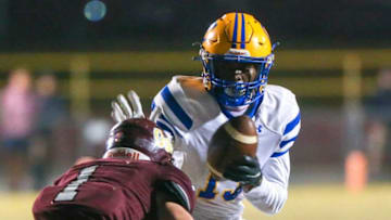 Auburn footballChipleys Daquayvious Sorey tries to avoid a tackle by Brandon Moss during the Baker Chipley Regional Final football game played at Baker. The Gators season ended with a 22-7 loss as the Tigers advance to the state Final Four.Baker Chipley Football