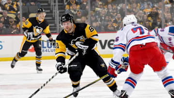 PITTSBURGH, PA - JANUARY 14: Phil Kessel