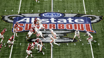 NEW ORLEANS, LA - JANUARY 02: Sean White #13 of the Auburn Tigers throws a pass against the Oklahoma Sooners during the Allstate Sugar Bowl at the Mercedes-Benz Superdome on January 2, 2017 in New Orleans, Louisiana. (Photo by Jonathan Bachman/Getty Images)