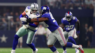 ARLINGTON, TX - SEPTEMBER 10: Jason Witten #82 of the Dallas Cowboys carries the ball against the B.J. Goodson #93 of the New York Giants in the first quarter of a game at AT&T Stadium on September 10, 2017 in Arlington, Texas. (Photo by Tom Pennington/Getty Images)