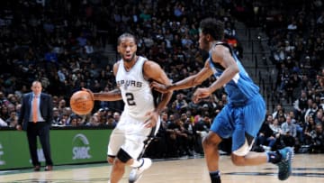 SAN ANTONIO, TX - JANUARY 17: Kawhi Leonard