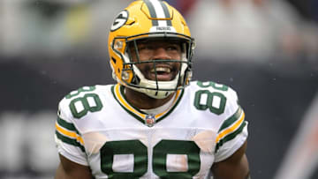CHICAGO, IL - NOVEMBER 12: Ty Montgomery #88 of the Green Bay Packers reacts after scoring a touchdown against the Chicago Bears in the second quarter at Soldier Field on November 12, 2017 in Chicago, Illinois. (Photo by Stacy Revere/Getty Images)