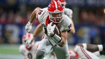 Georgia Bulldogs tight end Brock Bowers scores a touchdown against the Alabama Crimson Tide. (Mandatory Credit: Brett Davis-USA TODAY Sports)